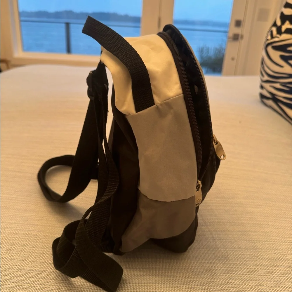 Adidas mini backpack - Picture 3 of 3